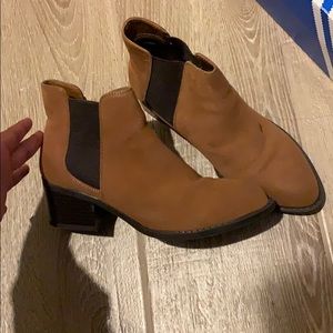 Brown Forever 21 boots